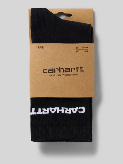 Produktfoto, Socken mit Label-Detail von Carhartt Work In Progress in Schwarz, Baumwoll-Mix mit Stretch-Anteil, körpernahe Passform, elastisches Rippenbündchen