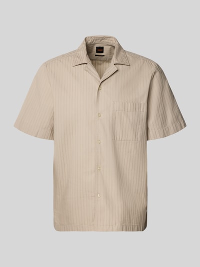 Produktfoto, Regular Fit Freizeithemd aus reiner Baumwolle Modell 'RAYER_M' von BOSS Orange, beige, gestreift, kurzarm, Resortkragen, Twill-Struktur