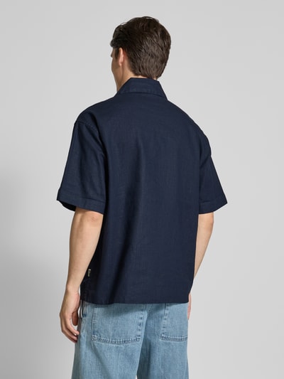WOODBIRD Relaxed Fit Leinenhemd mit Motiv-Stitching Modell 'Wang' Marine 5