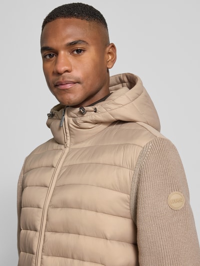Colmar Originals Regular Fit Steppjacke mit Kapuze und Zweiwege-Reißverschluss Beige 3