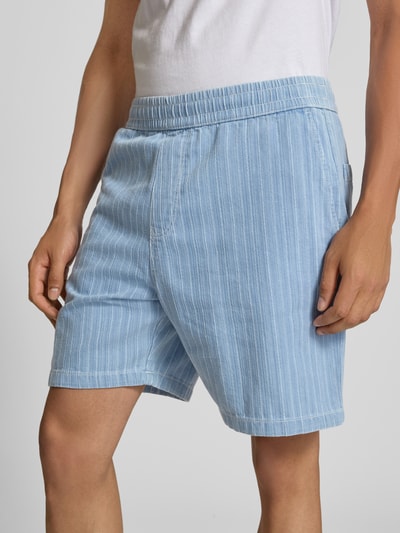 REVIEW Shorts mit Strukturmuster und elastischem Bund Hellblau 3
