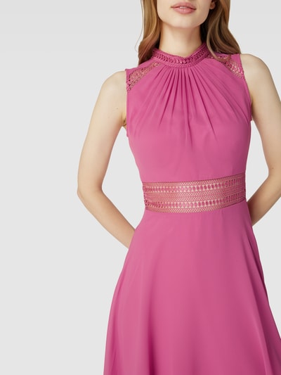 V.M. Cocktailkleid mit Strukturmuster Pink 3