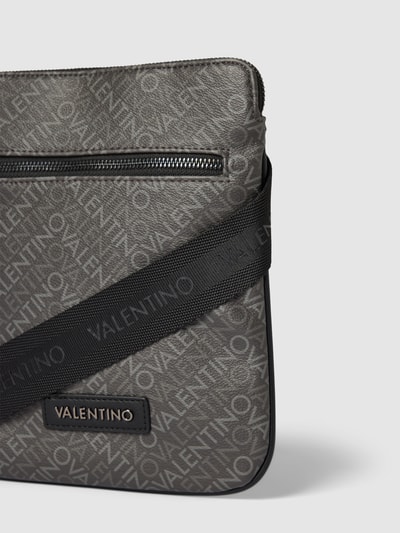 Valentino Bags Crossbody Bag mit Label-Detail Modell 'TYRONE' Hellgrau 2