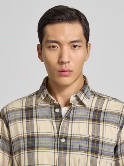 camel active Regular Fit Freizeithemd aus Flanell mit Label-Stitching Offwhite Melange 3