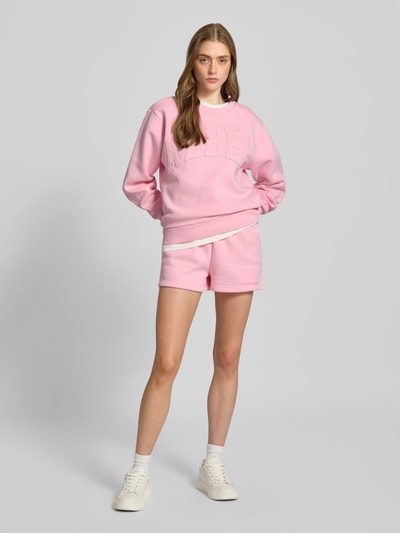 Colourful Rebel Sweatshirt met labelpatch, model 'Rebel' Roze - 1