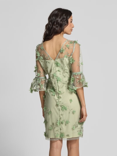 Adrianna Papell Semitransparentes Cocktailkleid mit Stitchings Hellgruen 5