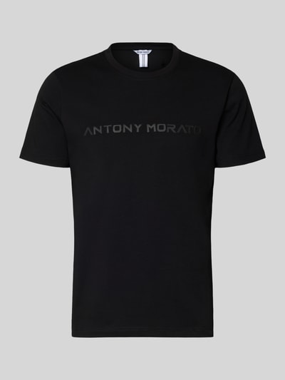 Produktfoto, schwarzes T-Shirt mit Label-Print von Antony Morato, reine Baumwolle, gerader Schnitt, Rundhalsausschnitt.
