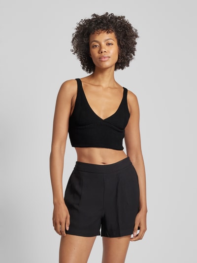 Only Crop Top mit abgerundetem V-Ausschnitt Modell 'RUBY LIFE' Black 4