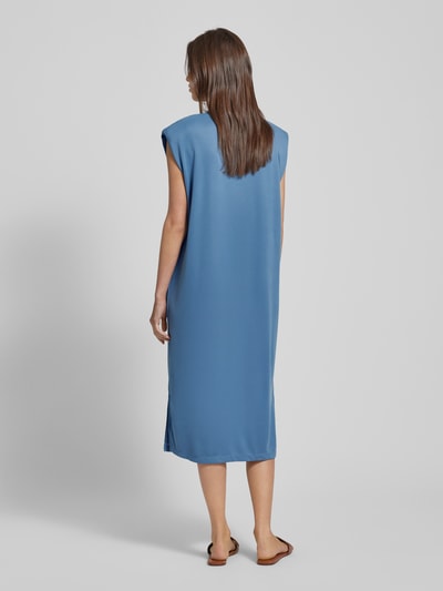 mbyM Knielange jurk met kapmouwen, model 'Stivian' Rookblauw - 5