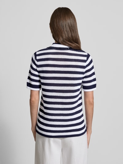 monari Regular Fit Poloshirt in Strick-Optik und Ziersteinen Marine Melange 5