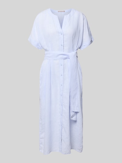 Produktfoto, Hemdblusenkleid aus Leinen mit Bindegürtel von Christian Berg Woman Selection in lichtblauw, V-hals, knoopsluiting, strikceintuur, midi-jurk, ruglengte maat 36: 116 cm, borstwijdte: 45 cm, mouwlengte: 31 cm, puur linnen, dames