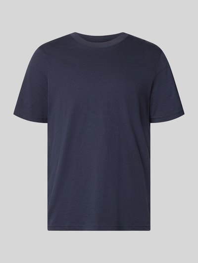 Produktfoto, Regular Fit T-Shirt mit Rundhalsausschnitt von MCNEAL aus reiner Baumwolle in Dunkelblau, glatte Textur, Rückenlänge 67 cm