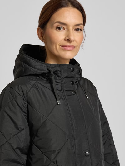 Vero Moda Płaszcz pikowany krótki z kapturem model ‘MILLIE TESSA’ Czarny 3