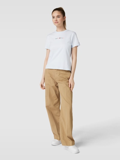 Tommy Jeans T-Shirt mit Label-Print Hellblau 1