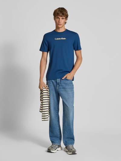 Calvin Klein Jeans Regular Fit T-Shirt mit Logo-Print Modell 'Class' Dunkelblau 1