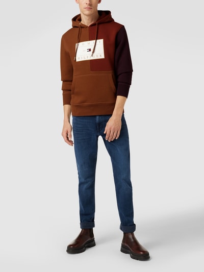 Tommy Hilfiger Hoodie mit Label-Stitching Cognac 1