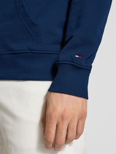 Tommy Hilfiger Regular Fit Hoodie mit Motiv-Print Blau 3