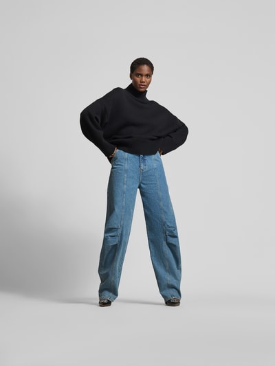 ROTATE Barrel Jeans mit Gesäßtaschen Jeansblau 1