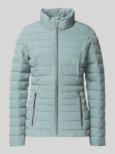 Produktfoto, kurtka pikowana z zamkiem błyskawicznym, kieszenie zapinane na zamek błyskawiczny, stójka, krój slim fit, model 'GS 111' od G.I.G.A. DX, długość tyłu w rozmiarze 36: 67 cm, szerokość ramion w rozmiarze 36: 38 cm, szerokość klatki piersiowej w rozmiarze 36: 49 cm, długość rękawów w rozmiarze 36: 65 cm, jasnoniebieska, poziome pikowanie