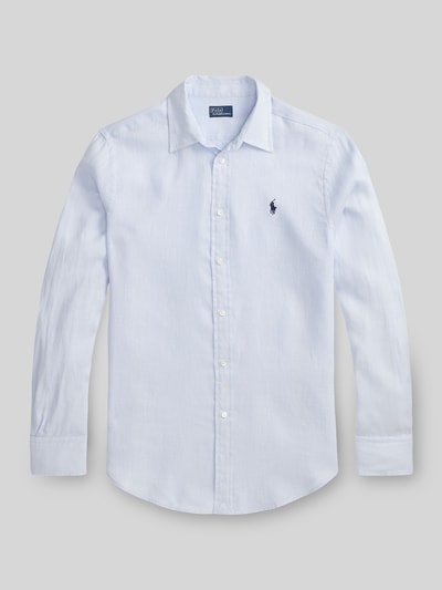 Produktfoto, Hemdbluse aus reinem Leinen von Polo Ralph Lauren, jasnoniebieski kolor, luźny krój, kołnierzyk koszulowy, listwa guzikowa, wyhaftowane logo, długość tyłu w rozmiarze S: 70 cm, długość rękawów w rozmiarze S: 58 cm, gładka tekstura