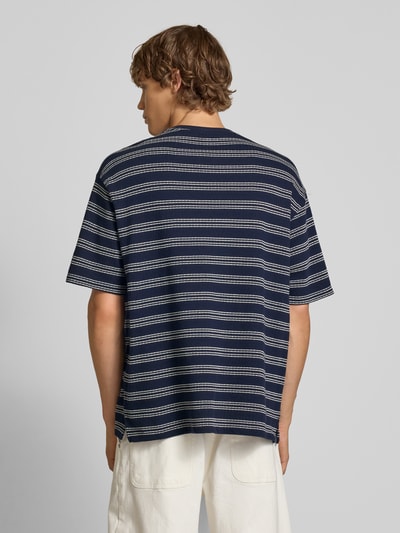 Calvin Klein Jeans T-shirt z kieszenią na piersi Granatowy 5