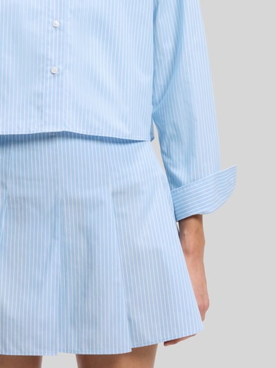 HUGO Blue Relaxed Fit Langarmbluse aus reiner Baumwolle Hellblau 6