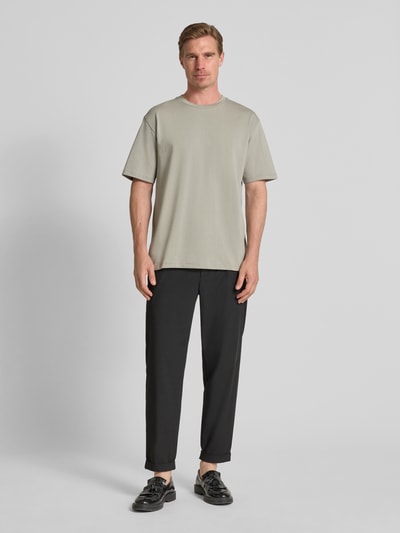 Lindbergh T-shirt o kroju oversized z okrągłym, prążkowanym dekoltem Khaki 1