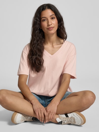 Tom Tailor Denim Boxy Fit T-Shirt aus reiner Baumwolle Hellrosa 3