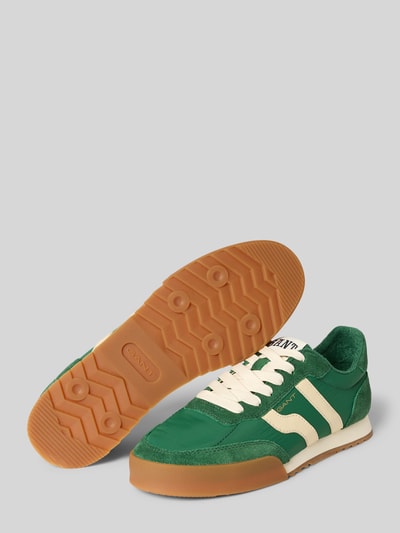 Produktfoto, Herren Sneaker aus grünem Leder-Mix mit cremefarbenen Details, abgerundete Passform, Logo-Detail, Modell 'Baylle' von Gant, Schnürverschluss, Absatzhöhe bei Größe 44: 2 cm, Schafthöhe: 9 cm, Schaftweite: 19 cm.