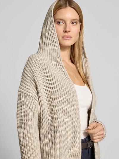 Kobieta modelka nosi Regular Fit Cardigan aus Baumwoll-Mix von Marc O'Polo, efekt: jednolity kolor, imitacja dzianiny, krój regular fit, bez zapięcia, kaptur, długi rękaw, zrolowany brzeg, wykończenie materiału: mieszanka bawełny, ujęcie: z przodu półzbliżenie.
