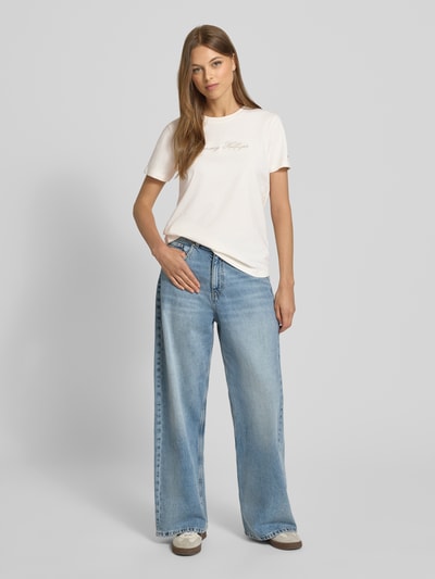 Tommy Hilfiger T-shirt o kroju regular fit z czystej bawełny Biały 1