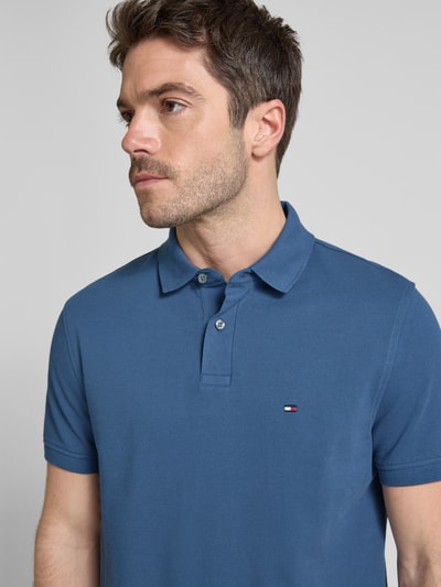 Tommy Hilfiger Regular fit poloshirt met labeldetail Jeansblauw - 3