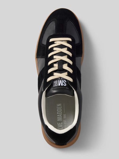 Produktfoto, Sneaker aus Rindsnappa mit Kontrastsohle von Steve Madden, mehrfarbig, runde Schuhspitze, flache profilierte Gummisohle, Nappaleder