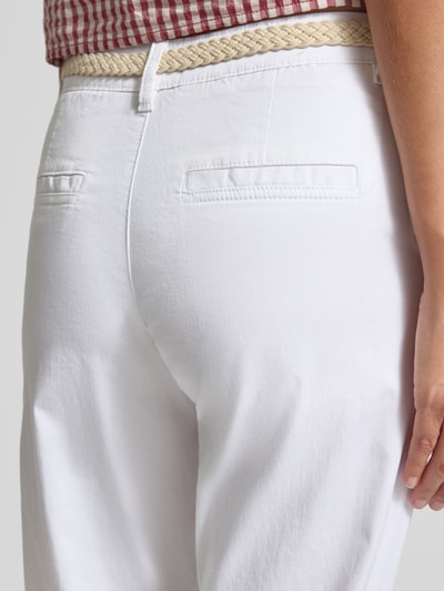s.Oliver RED LABEL Chinosy o kroju tapered z mieszanki bawełny Biały 3