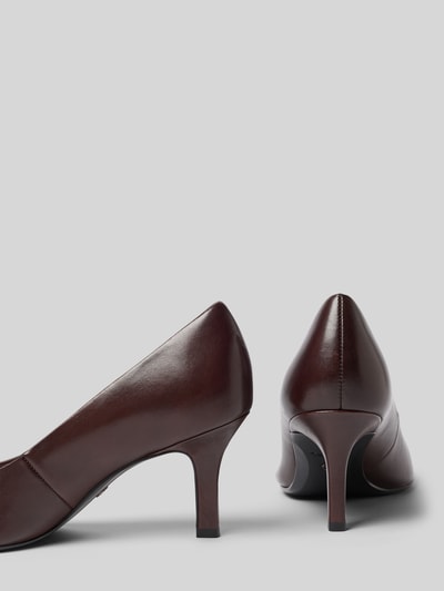 Produktfoto, Pumps aus echtem Leder von Tamaris in dunklem Braun, glatte Oberfläche, mittelhoher Absatz, Damen Pumps von Tamaris