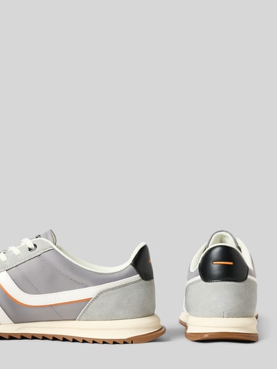 BOSS Orange Low Top Sneaker mit Velours-Optik-Details Modell 'ZAYN' Hellgrau 2