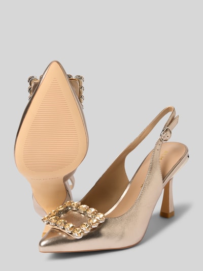 Produktfoto, złote czółenka 'Pumps aus echtem Leder mit Ziersteinbesatz' od ALMA EN PENA, naturalna skóra, obszycie ozdobnymi kamieniami, spiczasty krój, otwarta pięta, wysokość obcasa w rozmiarze 40: 10 cm, wysokość cholewki w rozmiarze 40: 7 cm, szerokość w rozmiarze 40: 5 cm