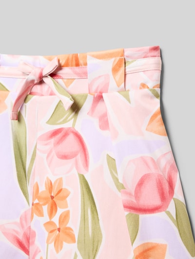 Productfoto, Shorts im Allover-Look van Mayoral, kindermodel, katoen-elastaan-mix, regular fit, elastische tailleband, pastelroze met bloemenprint