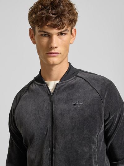 adidas Originals Bluza rozpinana z wyhaftowanym logo i zamkiem błyskawicznym dwustronnym Czarny 3