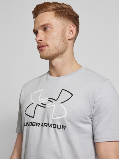 Under Armour T-Shirt mit Rundhalsausschnitt Modell 'FOUNDATION' Hellgrau 3