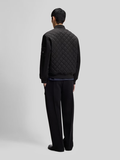 HUGO Regular Fit Blouson mit aufgesetzter Ärmeltasche Black 5