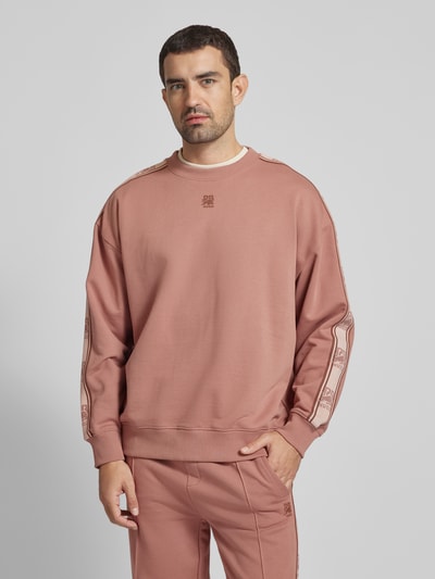 HUGO Sweatshirt mit Rundhalsausschnitt Modell 'Dustrip' Mittelbraun 4