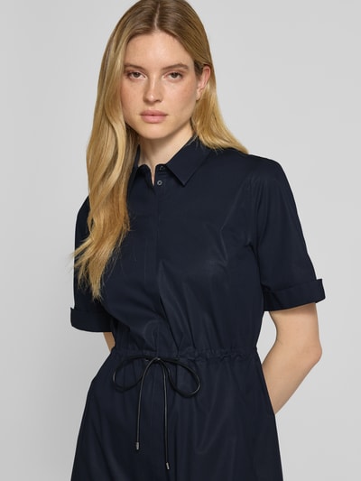 Marc Cain Knielanges Kleid mit Bindegürtel Marine 3