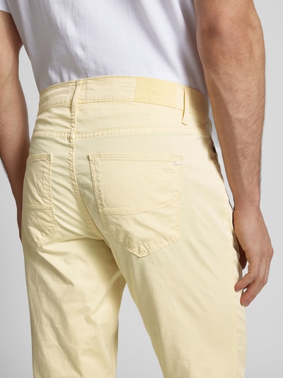 Brax Regular Fit Chino im 5-Pocket-Design Modell 'ULTRALIGHT' Hellgelb 3