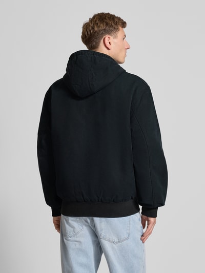 Carhartt Work In Progress Jacke mit Känguru-Tasche und Label-Detail Black 5