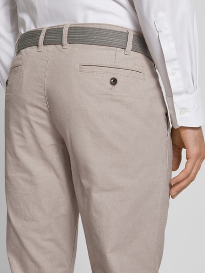 MCNEAL Slim Fit Stoffhose mit Gürtel Beige 3