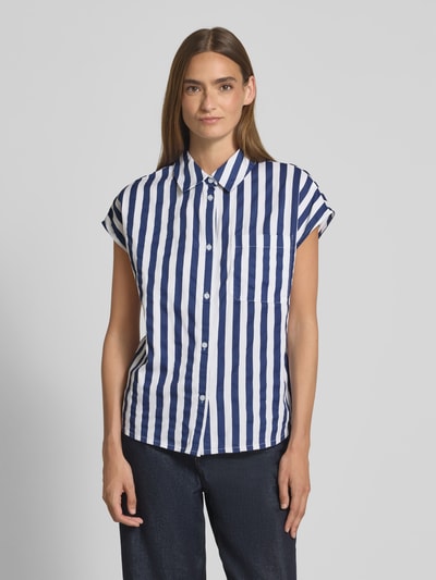 monari Bluzka o kroju regular fit z krótkimi rękawami i kieszenią na piersi Granatowy 4