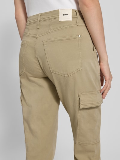 Brax Jeans met cargozakken, model 'MILEY' Olijfgroen - 3