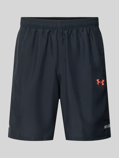 Produktfoto, Tech Utility Shorts mit Label-Print von Under Armour w kolorze czarnym, prosty krój, elastyczny pas, nadruk z logo, szerokość w rozmiarze M: 37 cm, długość wewnętrzna nogawki w rozmiarze M: 22 cm
