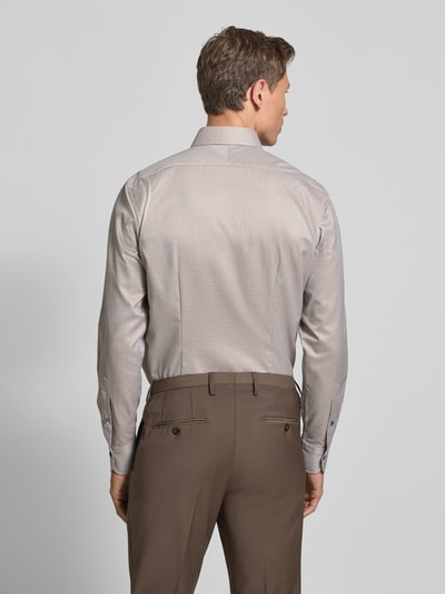 OLYMP SIGNATURE SLIM FIT Koszula biznesowa o kroju slim fit z kołnierzykiem typu kent model ‘Savio’ Beżowy 5